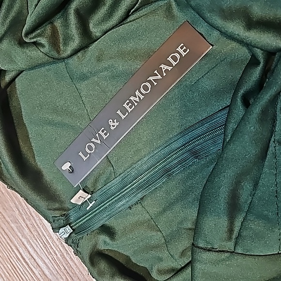 Zip Back Sequin Bodycon Prom Dress - Picture 4 of 4